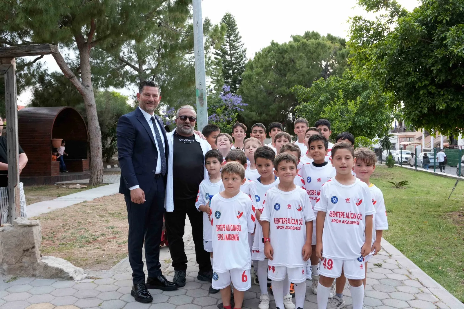 17’nci Zerdali Festivali finalinde bu akşam Yeni Türkü konser verecek