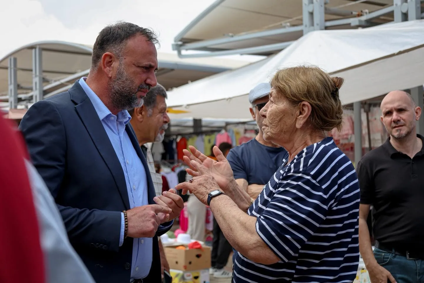 Çeler, Güzelyurt açık pazarı ve çarşısını ziyaret etti