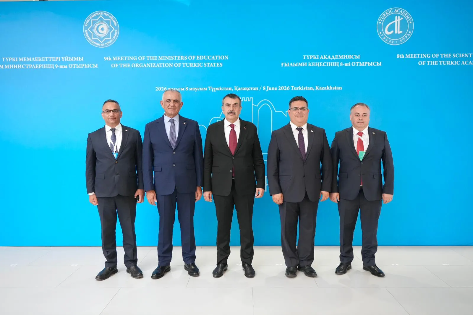 Bakan Çavuşoğlu, Türkistan'da "Türk Akademisi 8. Bilim Konseyi Toplantısı"na katıldı