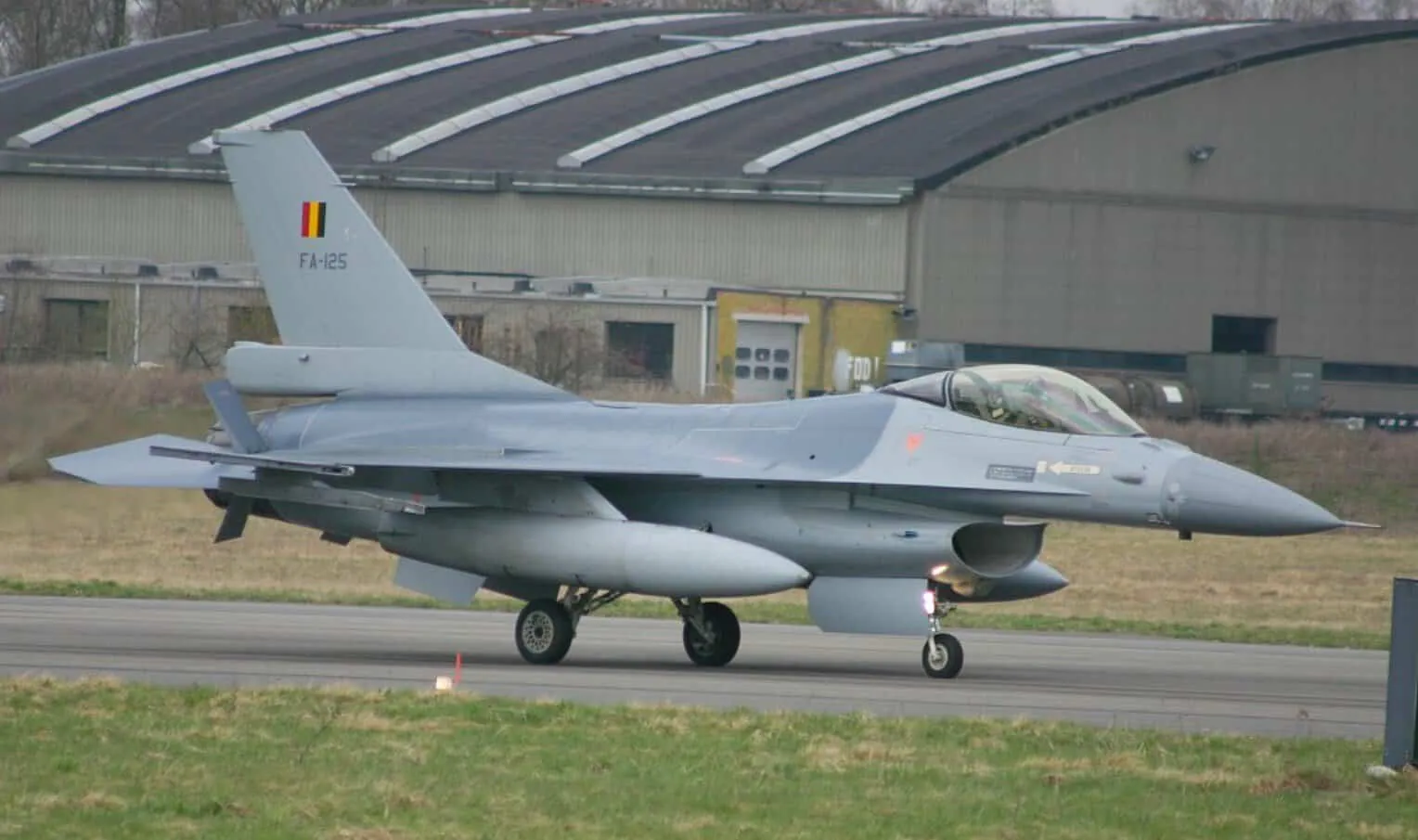 Belçika, F-16 filosunu 2030'a kadar Ukrayna'ya devretmeyi planlıyor