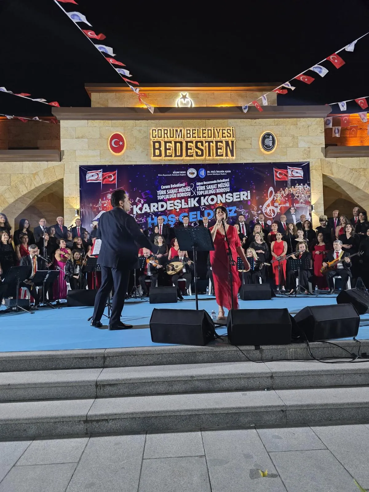 Beyarmudu Belediyesi Türk Sanat Müziği Topluluğu Korosu Çorum’da konser verdi