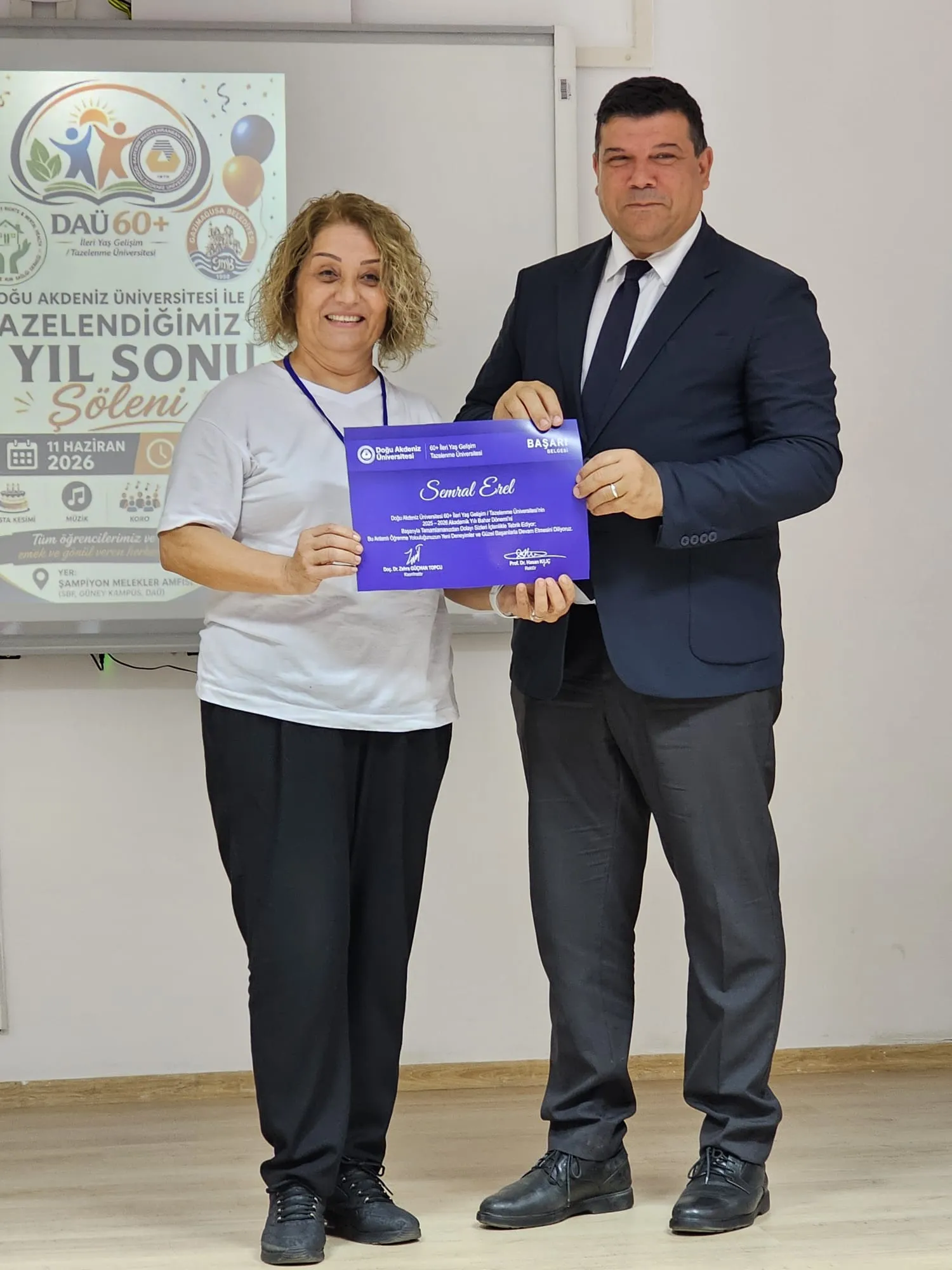 DAÜ 60+ Tazelenme Üniversitesi 1. Yıl Sonu Şöleni yapıldı