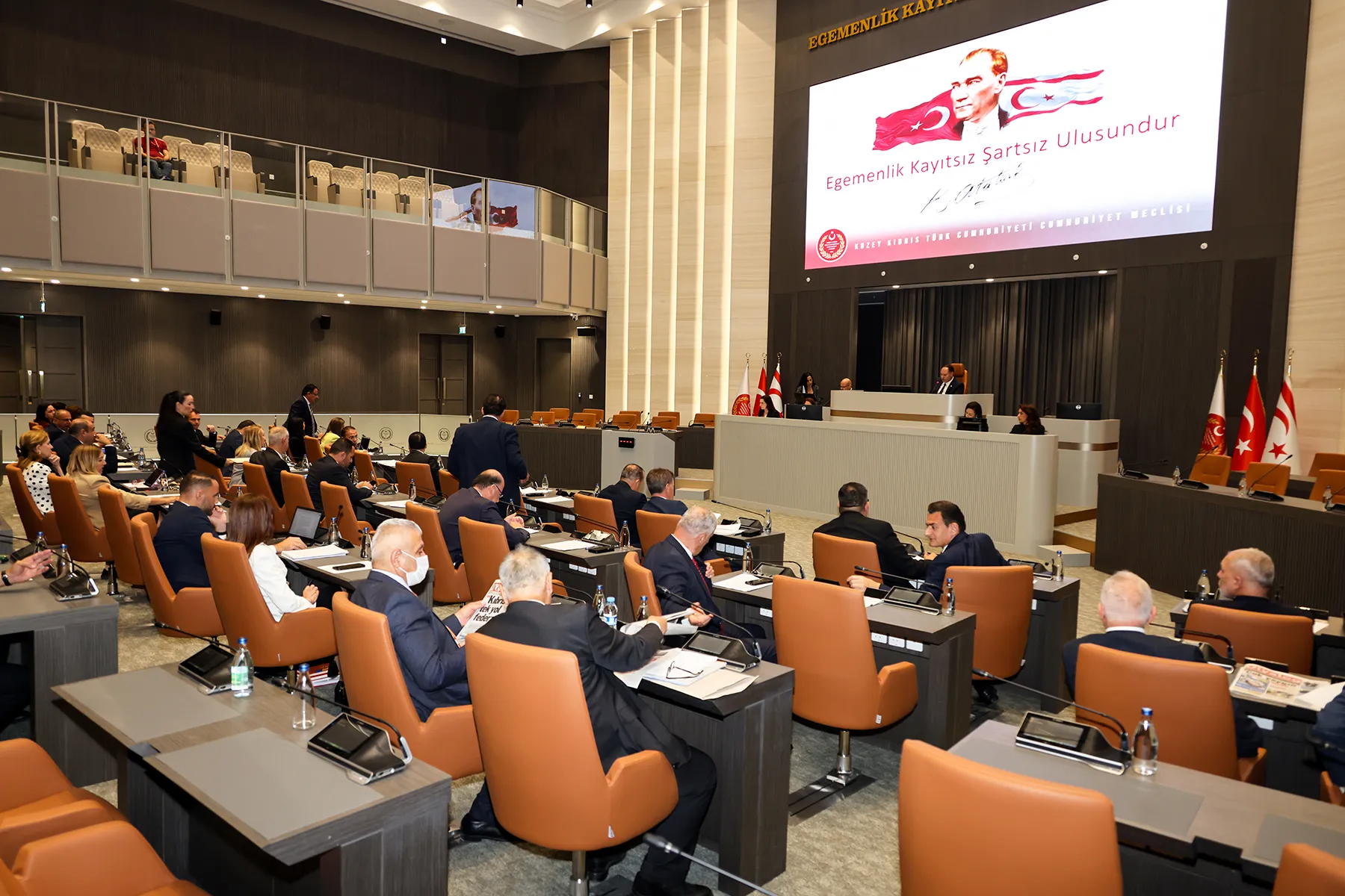Meclis Genel Kurulu'nda, 7 yasa tasarısına ivedilik alındı