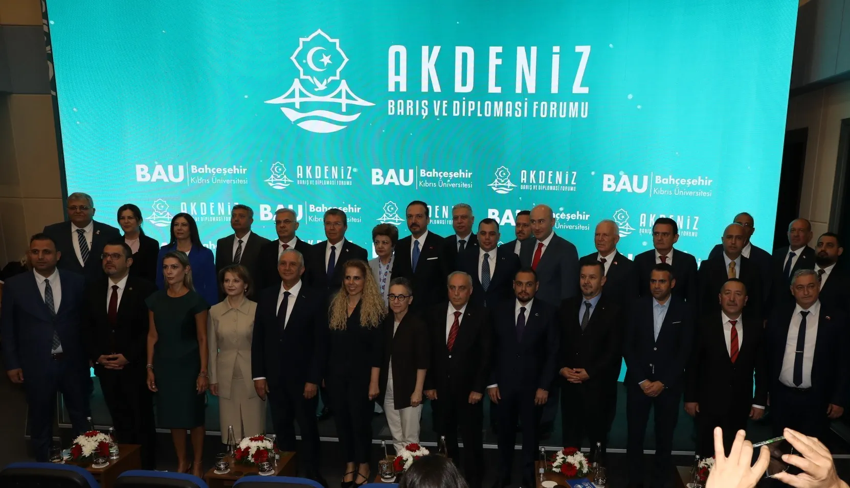 Üstel Akdeniz Barış ve Diplomasi Forumu’nda konuştu: “Kıbrıs’ta iki devlet gerçeği artık kabul edilmeli”