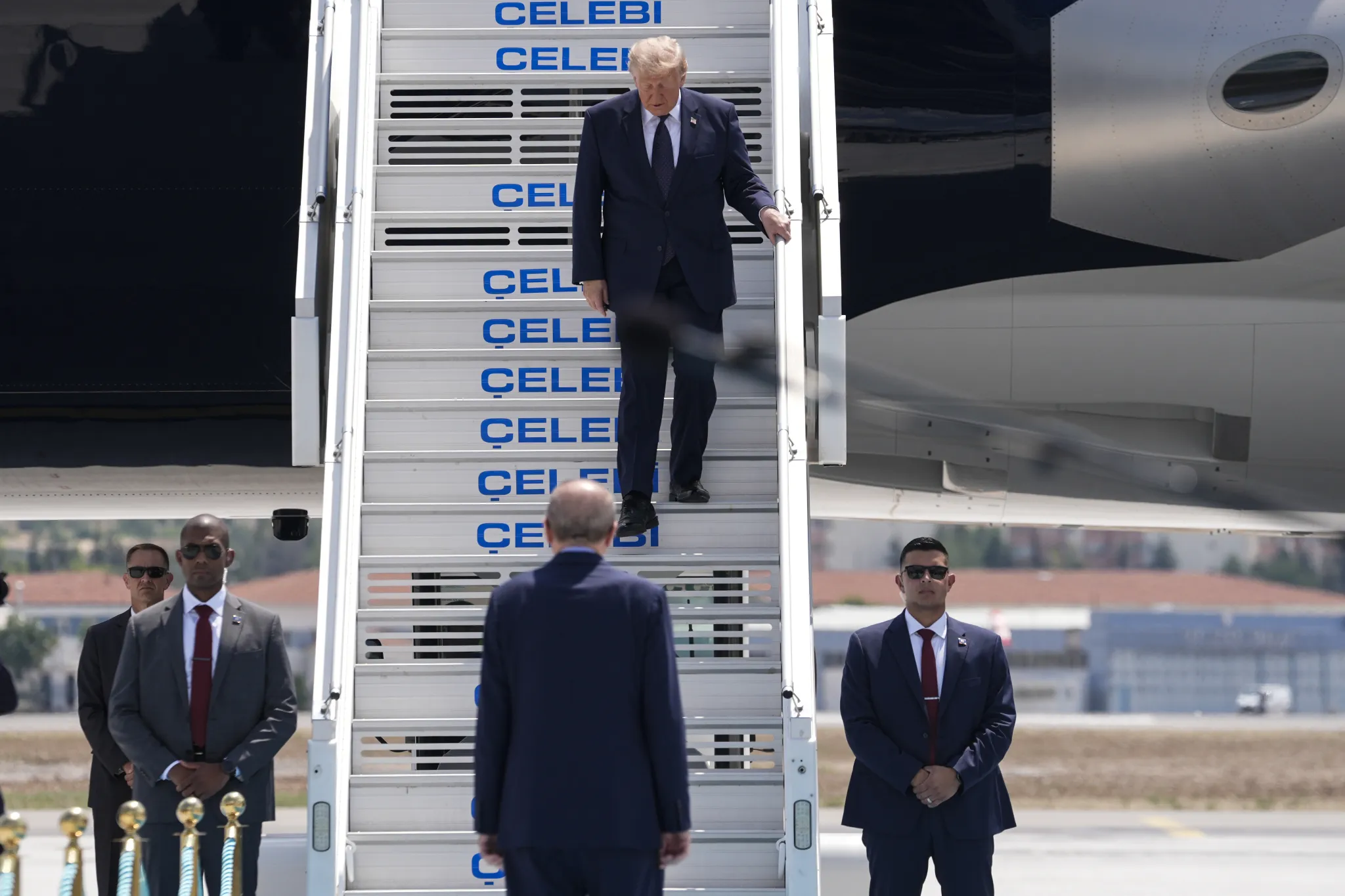 ABD Başkanı Trump Ankara’da… Trump'ı, Erdoğan karşıladı