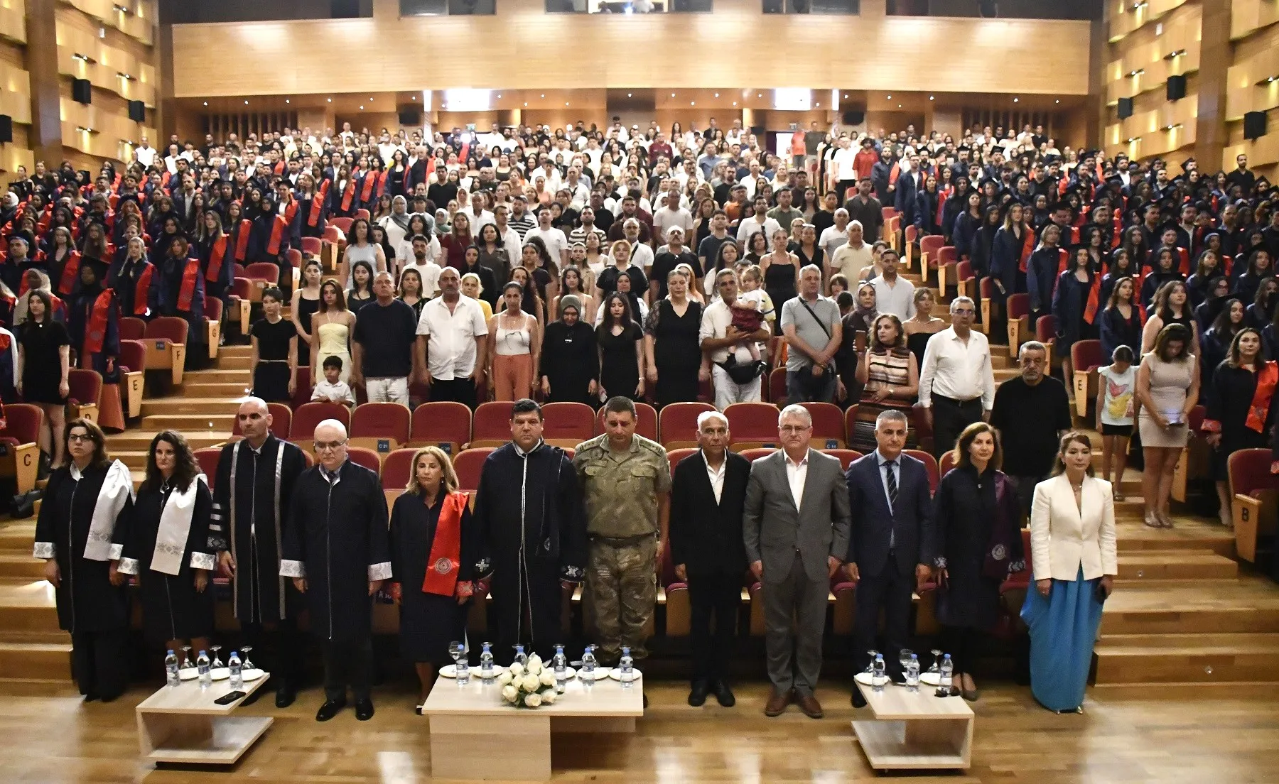 DAÜ sağlık mezunları için meslek yemin töreni düzenlendi