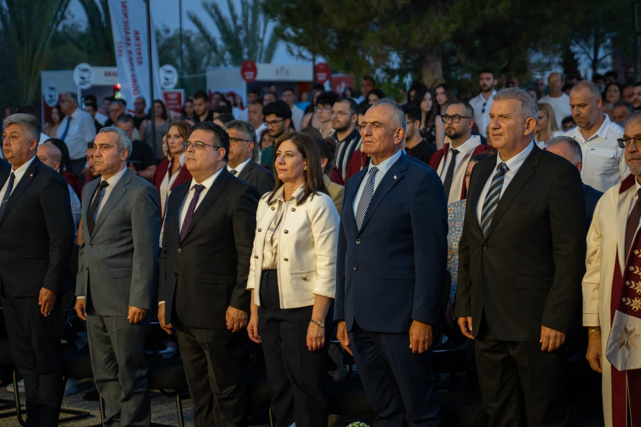 İncirli AÖA'de konuştu: "Öğretmenliği belirsizliğe sürükleyen yasal düzenleme ancak ortak akılla çözülebilir"