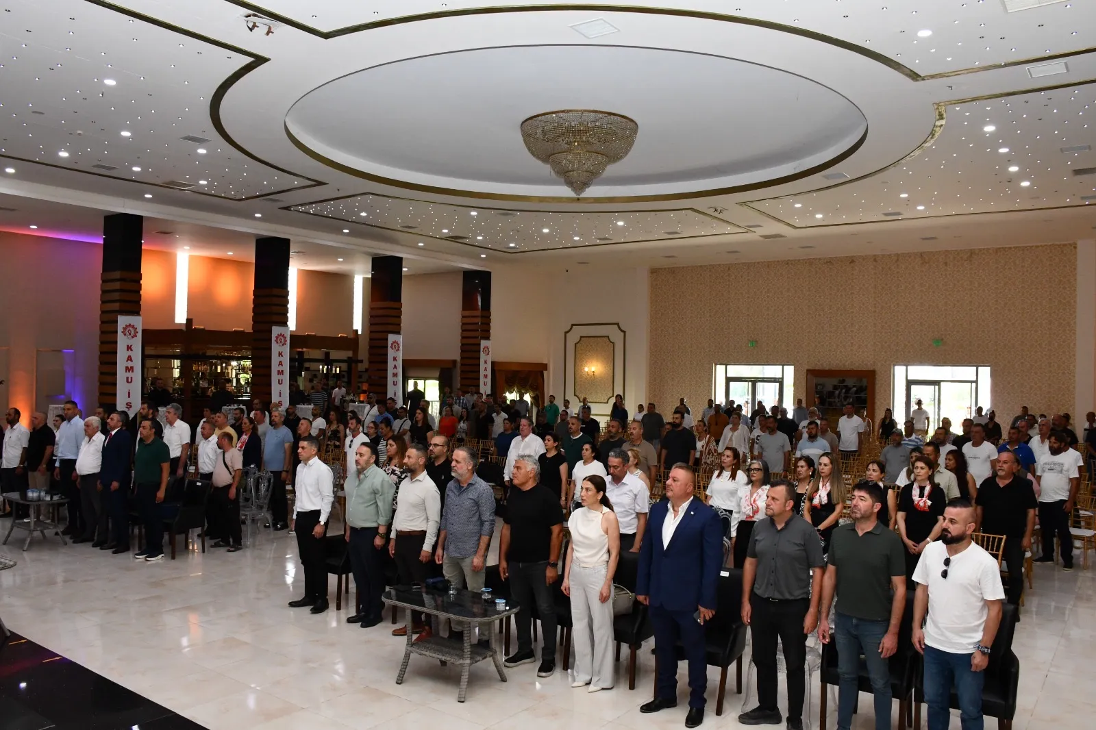 Kamu-İş Olağan Genel Kurulu yapıldı… Serdaroğlu yeniden Genel Başkan seçildi