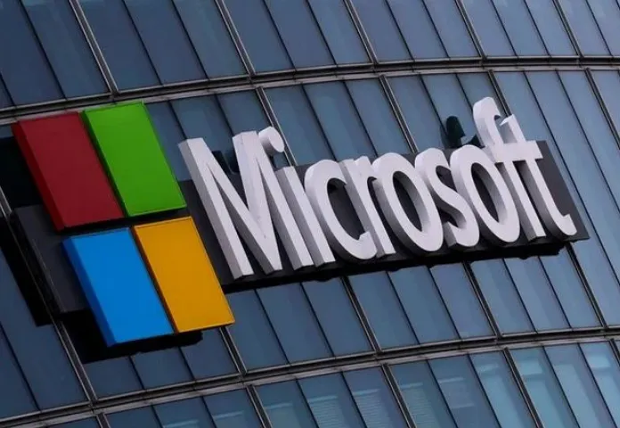 Microsoft 4 bin 800 çalışanını işten çıkarıyor